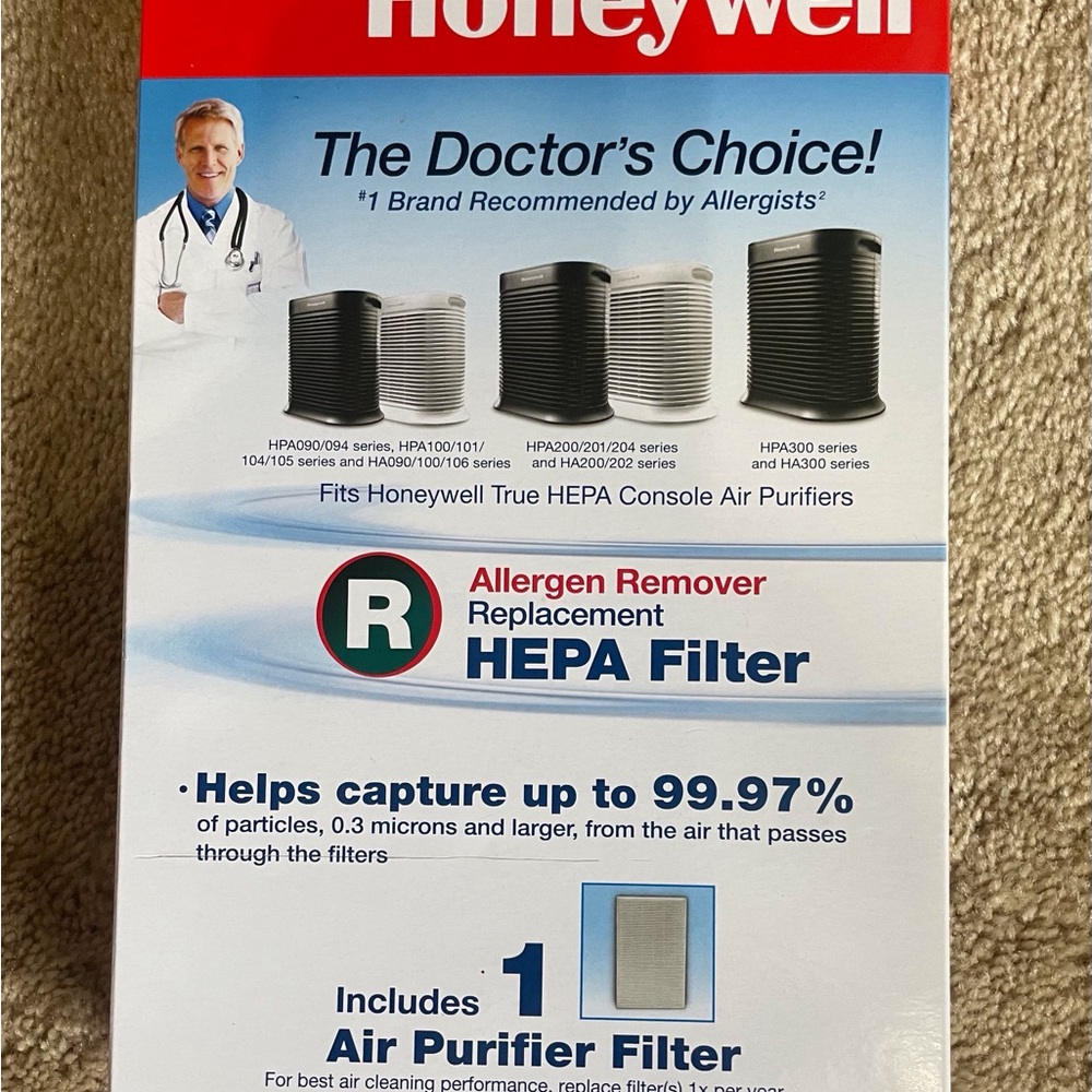 Honeywell White HEPA Allergen Remover Replacement Filter - HRF-1